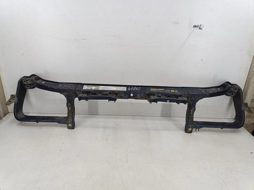 Top upper radiator support slam panel 04726205AB