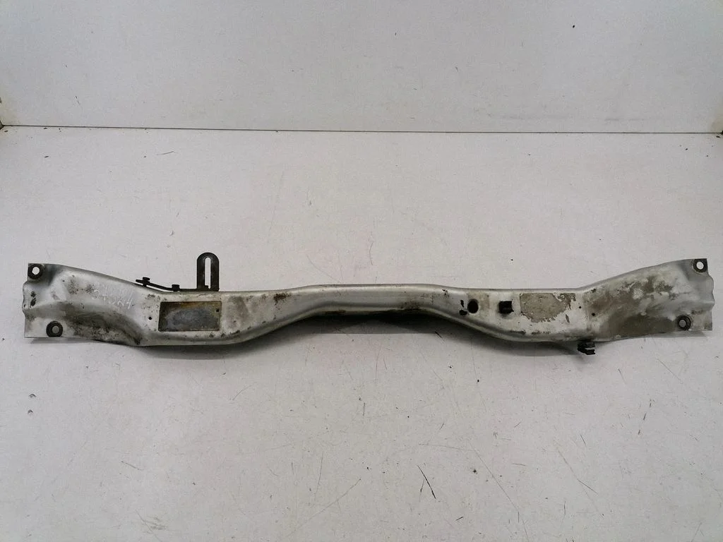 Top upper radiator support slam panel