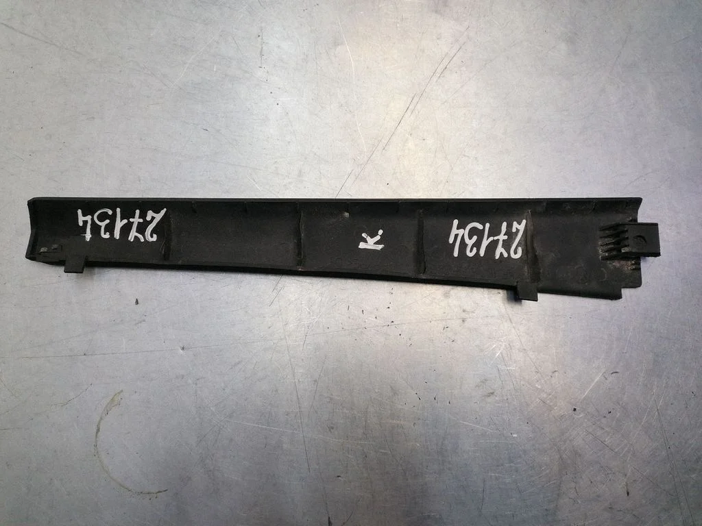 Other sill/pillar trim element – Volkswagen Golf Plus (2005-2013)