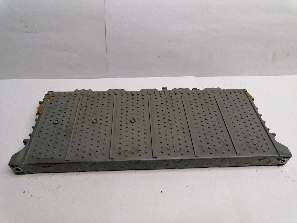 Hibrido/ elektromobilio akumuliatorius