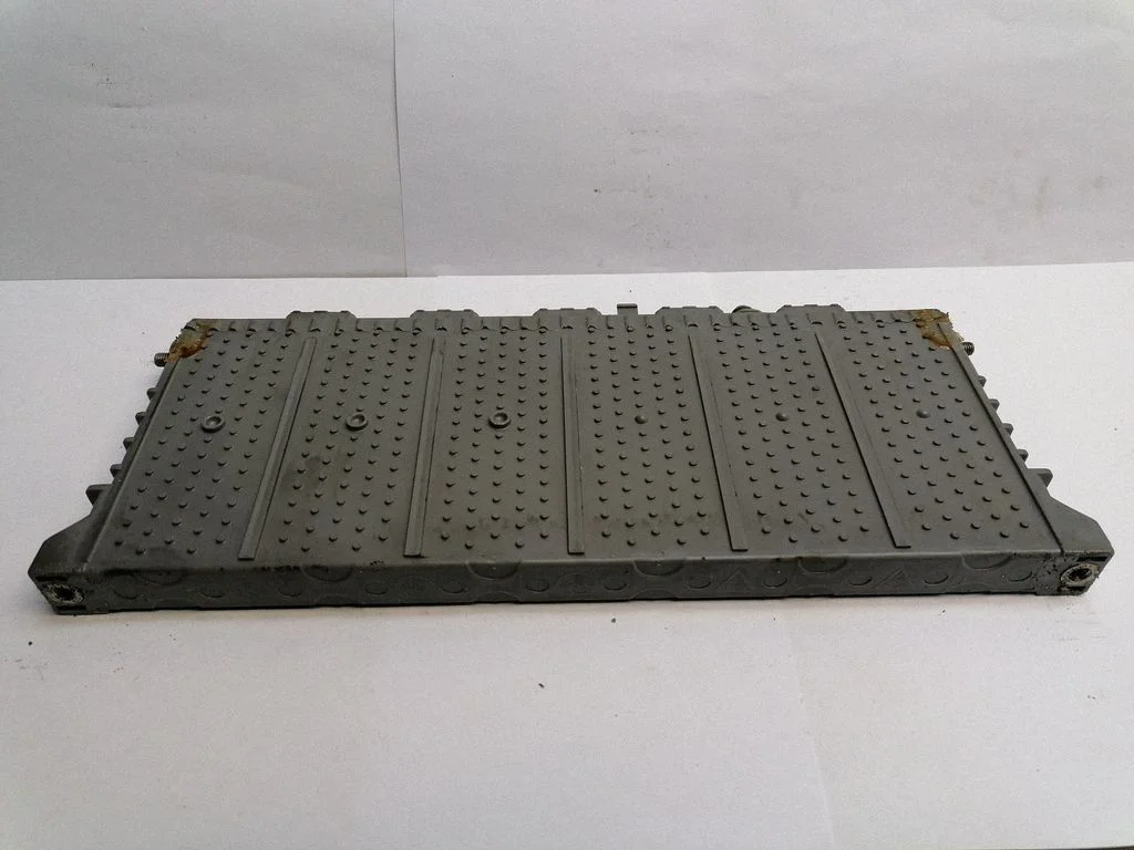 Hibrido/ elektromobilio akumuliatorius