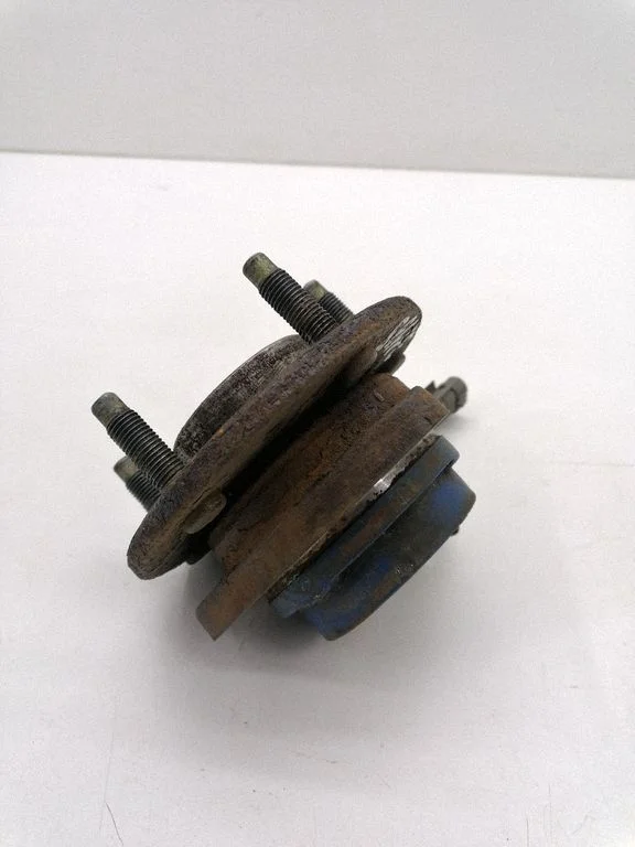 Front wheel ball bearing – right