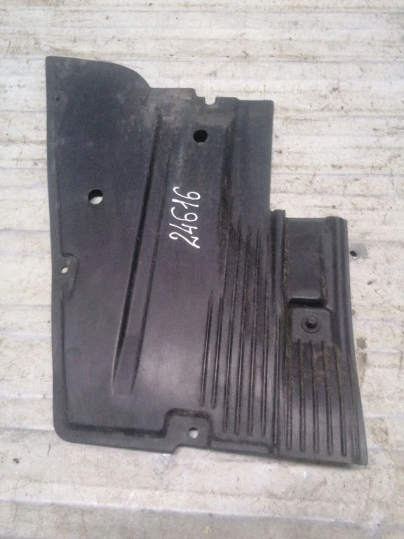 Külgmine põhjakaitse – Audi A6 Allroad C6 (2006-2011)