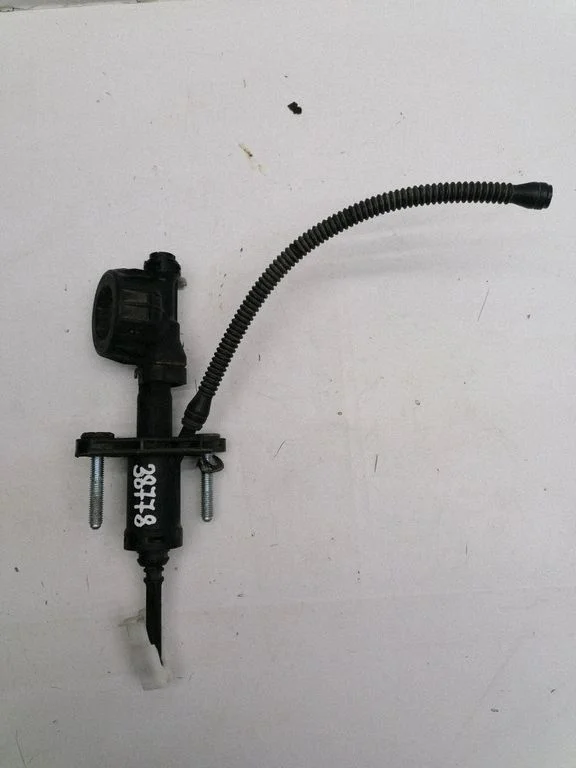 Master brake cylinder 55579997