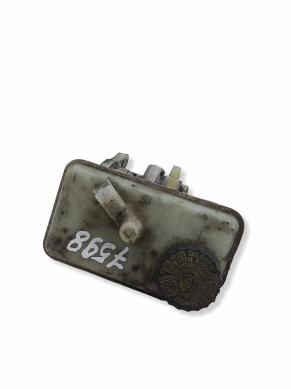 Master brake cylinder 8200100246A