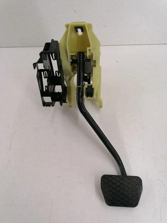 Brake pedal 679190002