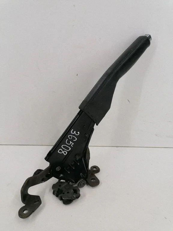 Handbrake/parking brake lever assembly – Skoda Superb B5 (3U) (2001-2008)