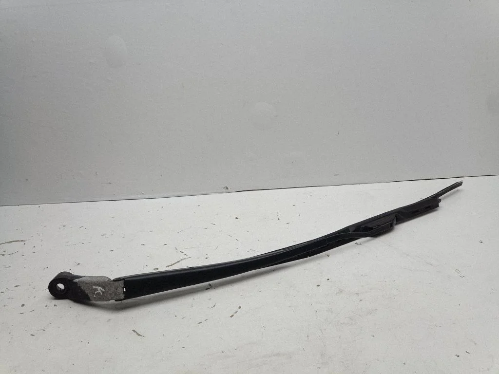 Front wiper blade arm 3151819