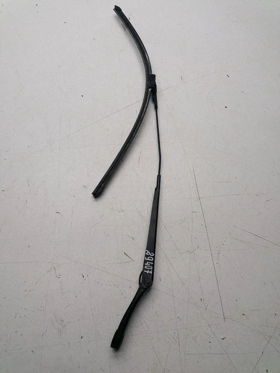 Front wiper blade arm 1T0955410A