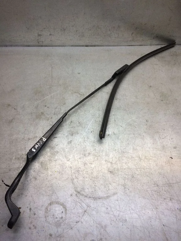 Esiklaasi kojameeste kang – Ford S-MAX (2006-2015)