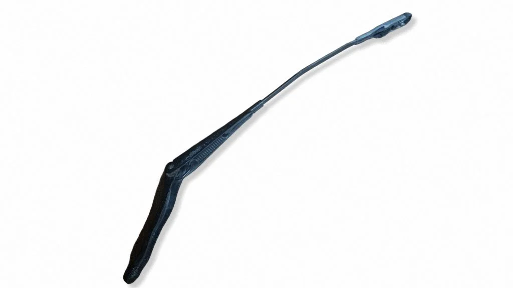 Front wiper blade arm 13182325