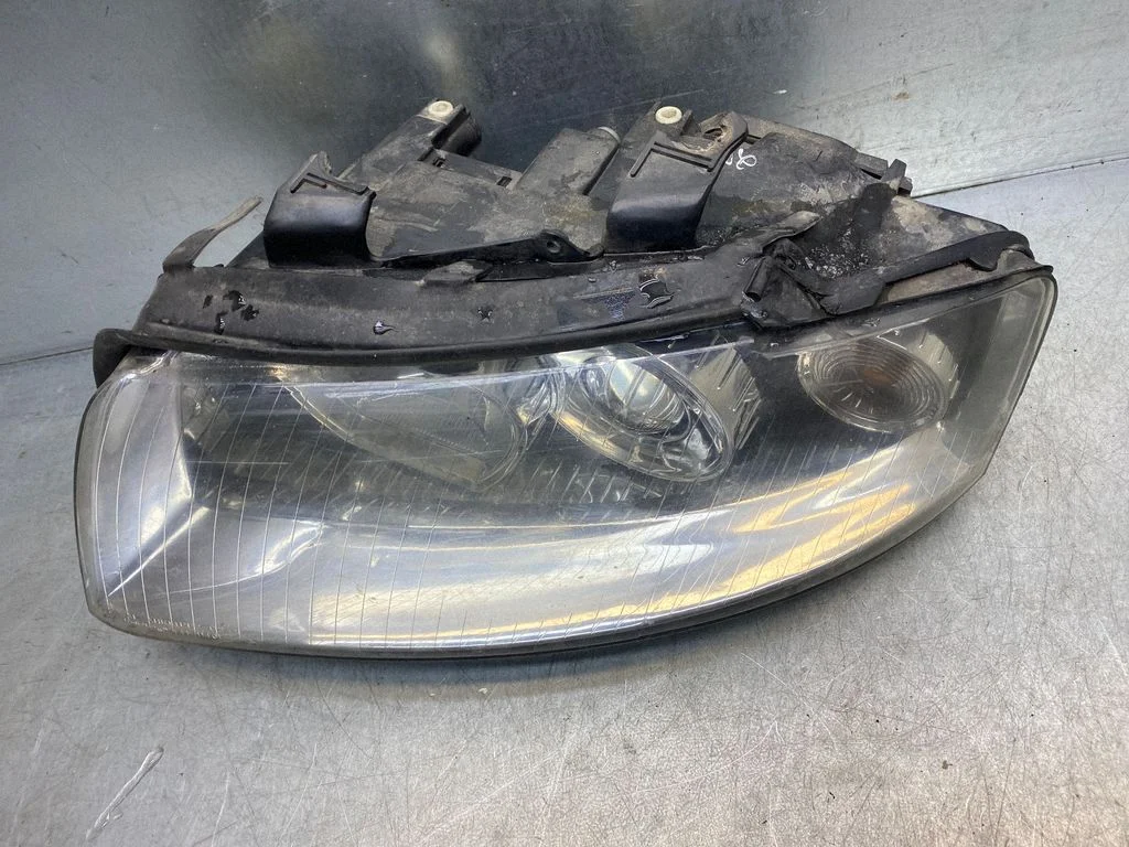 Headlight/headlamp 8E0941029Q