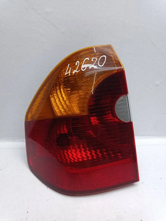 Rear/tail lights 63213414397