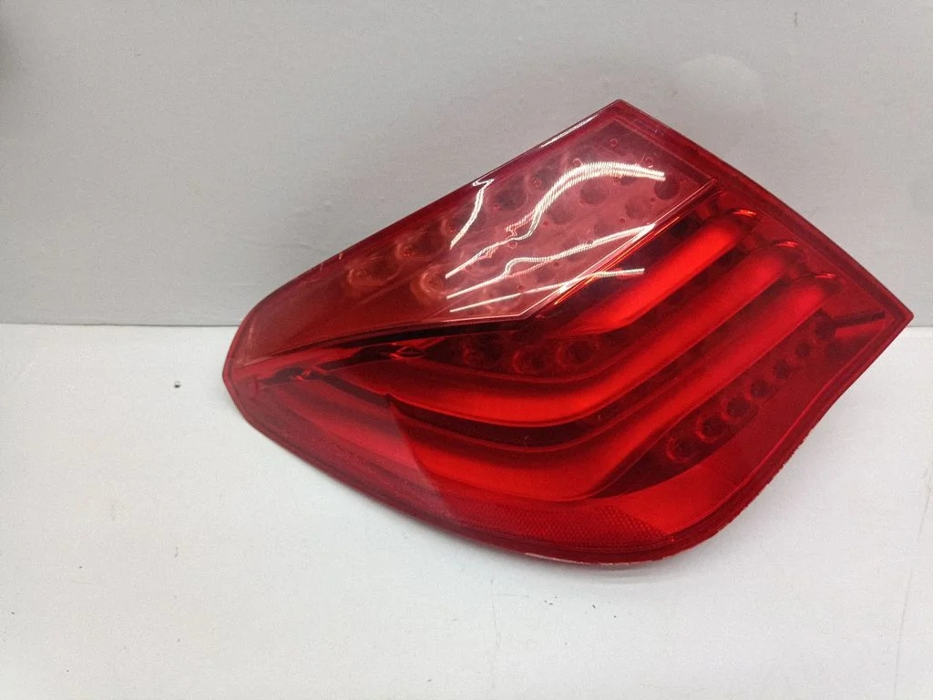 Rear/tail lights 7182201
