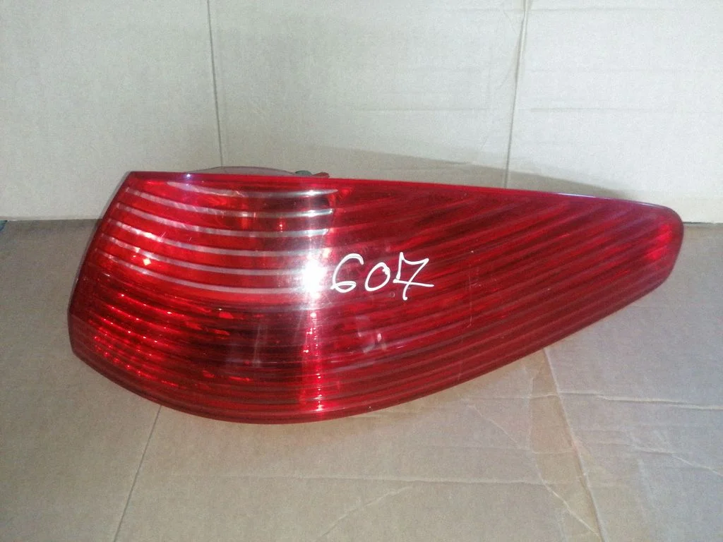 Rear/tail lights