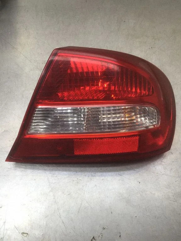 Rear/tail lights 2XL939450