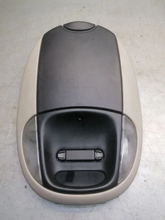 Front seat light 05016284AG