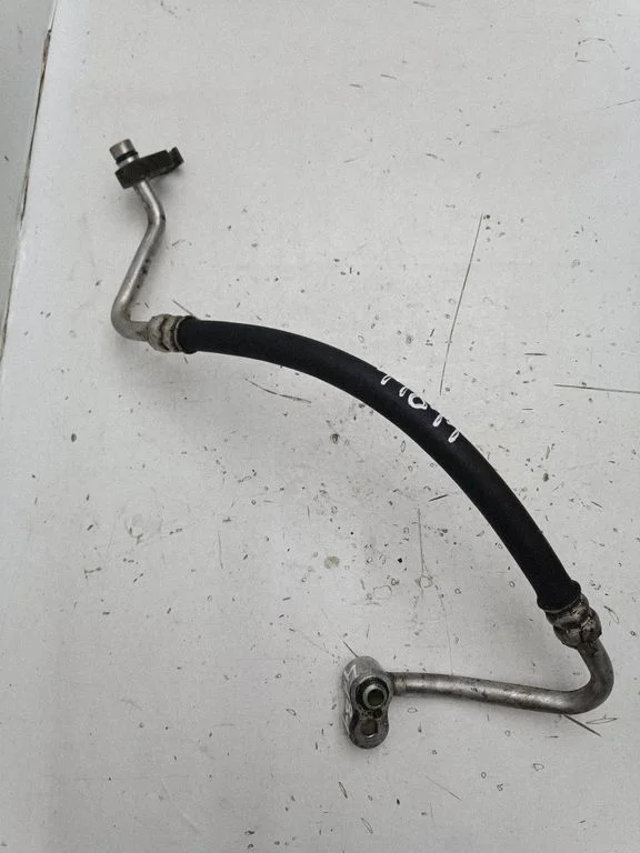 Air conditioning (A/C) pipe/hose