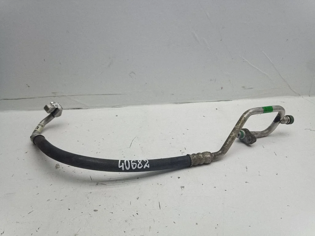 Air conditioning (A/C) pipe/hose – KIA Ceed (2006-2012)