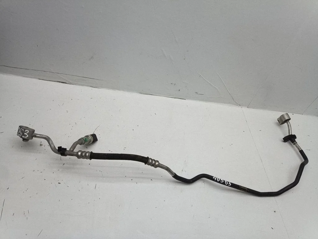 Air conditioning (A/C) pipe/hose 7L0820741D