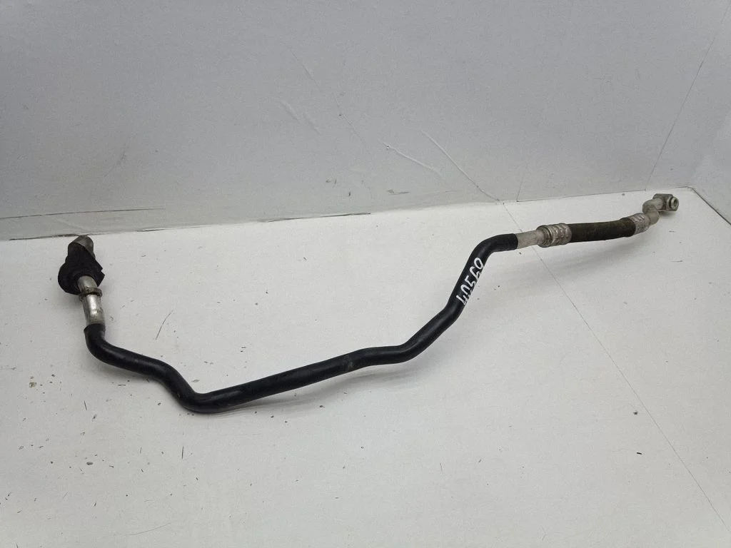 Air conditioning (A/C) pipe/hose 7L0820743E