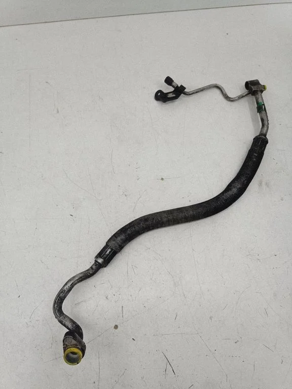 Air conditioning (A/C) pipe/hose