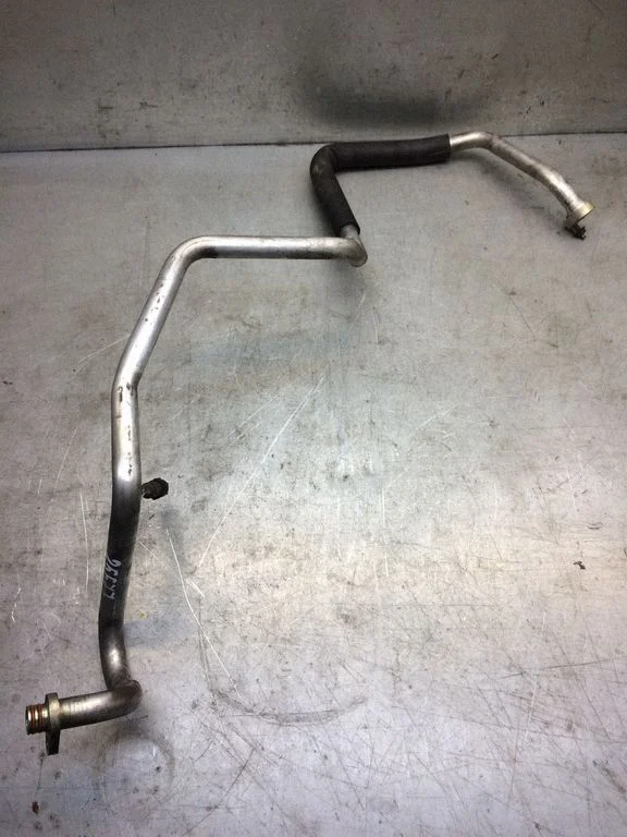 Air conditioning (A/C) pipe/hose