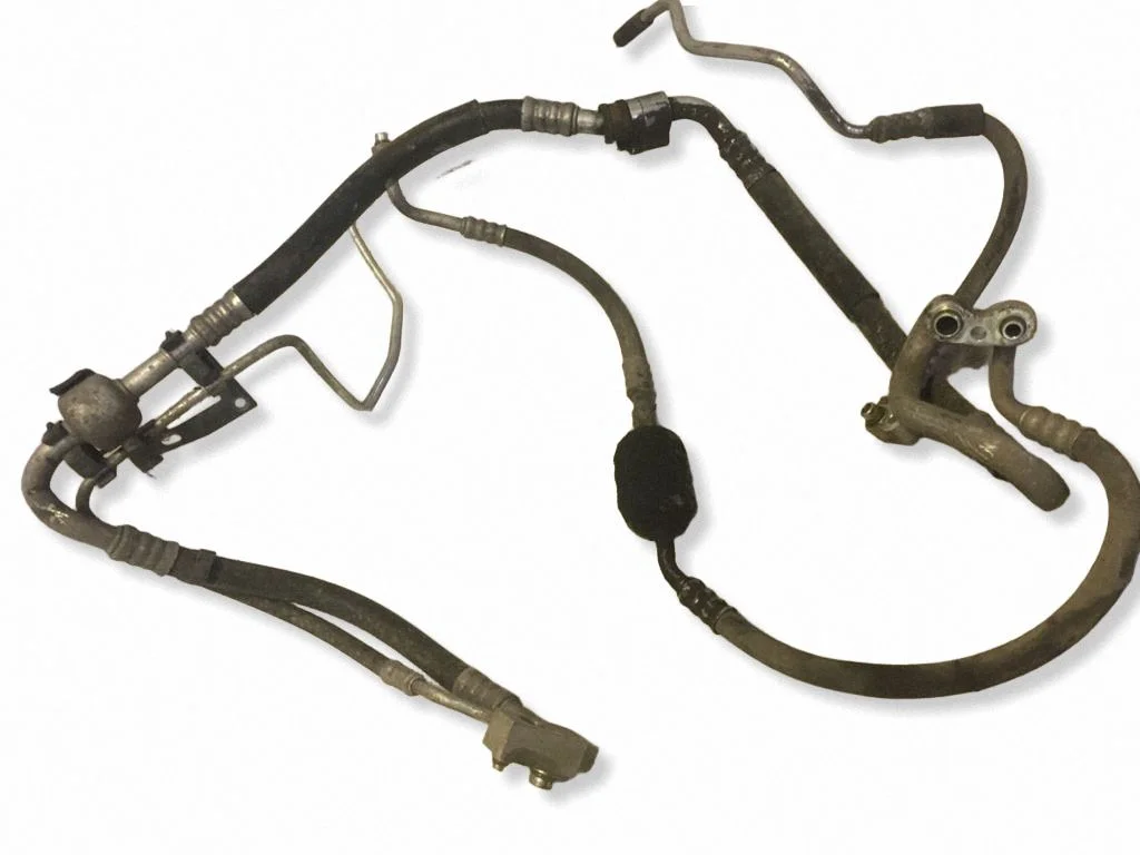 Air conditioning (A/C) pipe/hose