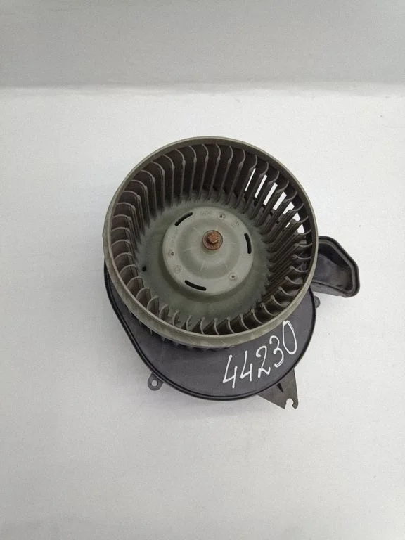 Krāsniņas ventilators/pūtējs 9405315