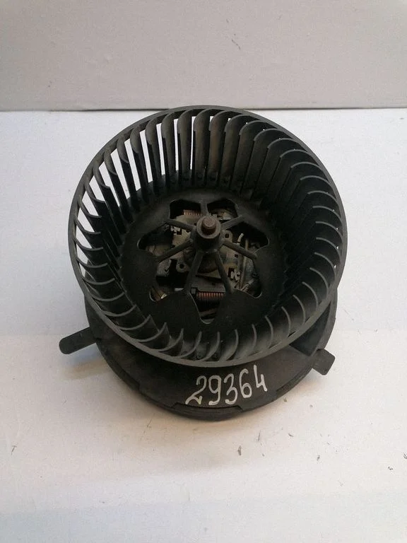 Heater fan/blower – Volkswagen Touran I (2003-2010)
