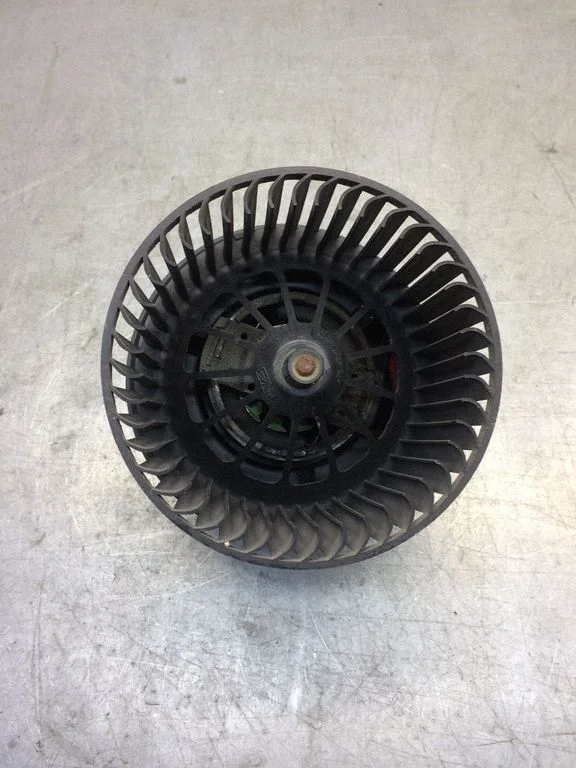 Heater fan/blower 3M5H18456AD