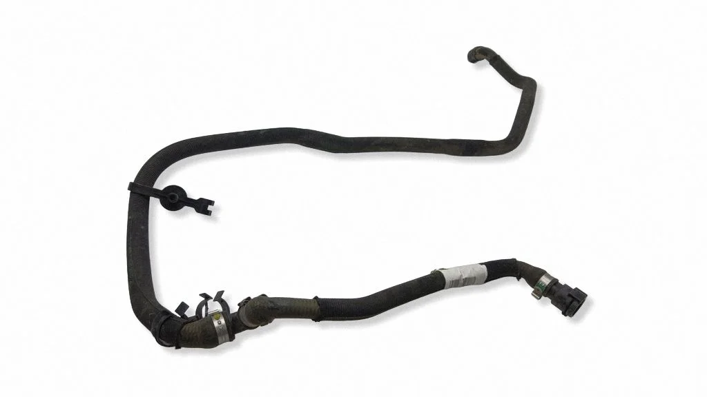 Engine coolant pipe/hose 8604270