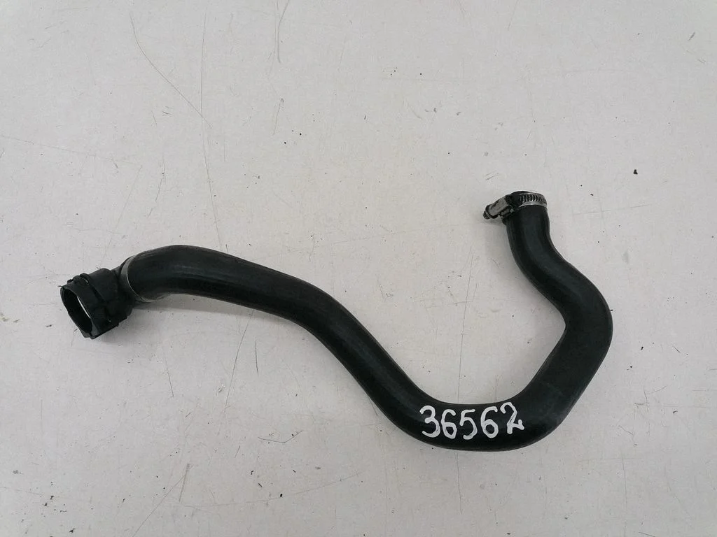 Engine coolant pipe/hose 685068301