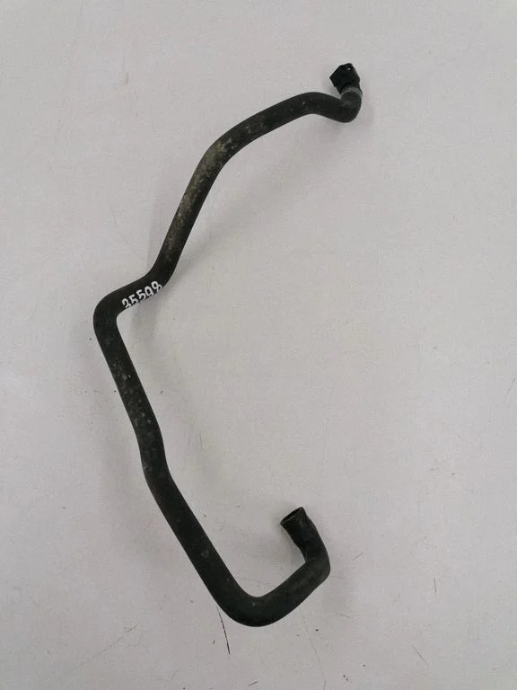 Engine coolant pipe/hose 64218377700
