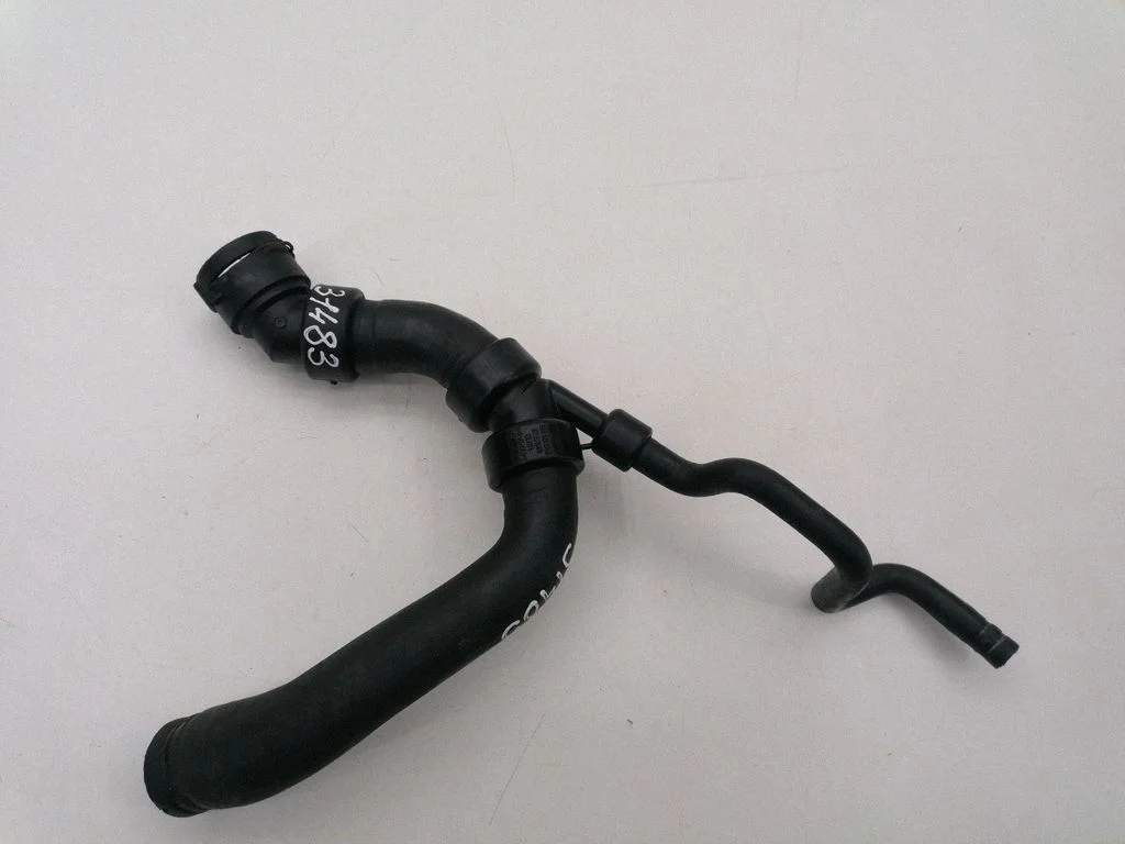 Engine coolant pipe/hose 4B0121101R
