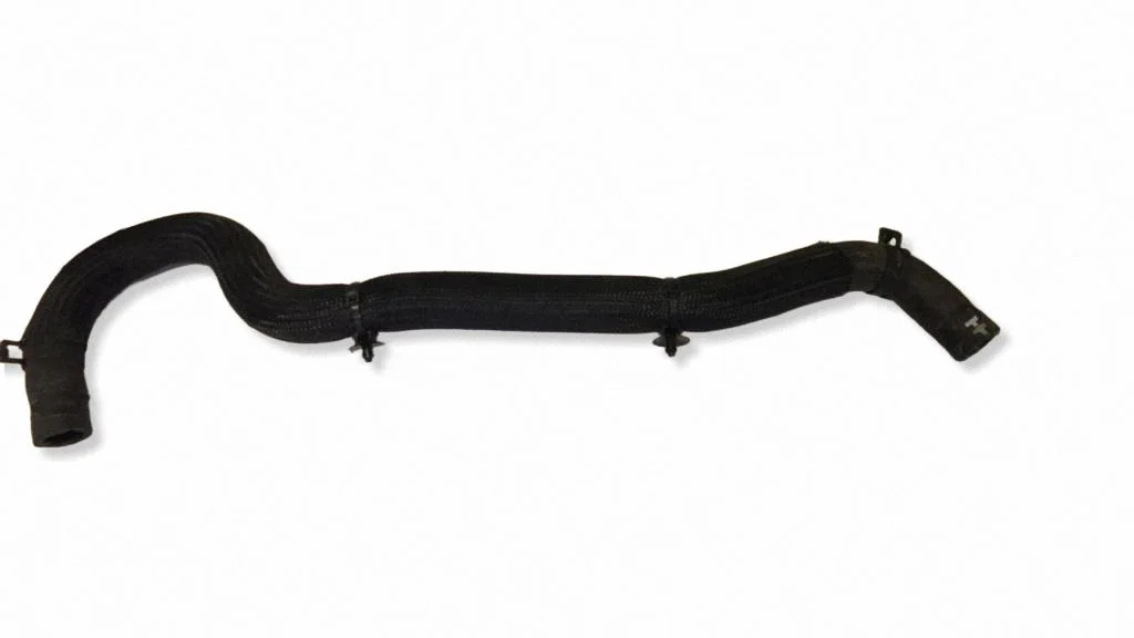Engine coolant pipe/hose G4D35H370BD
