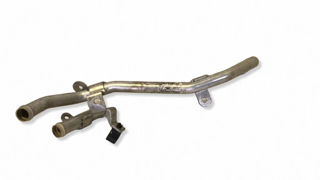 Engine coolant pipe/hose G4D318B402BA