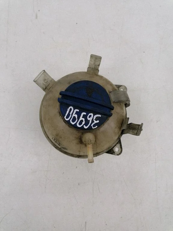 Coolant expansion tank/reservoir 1K0121407A