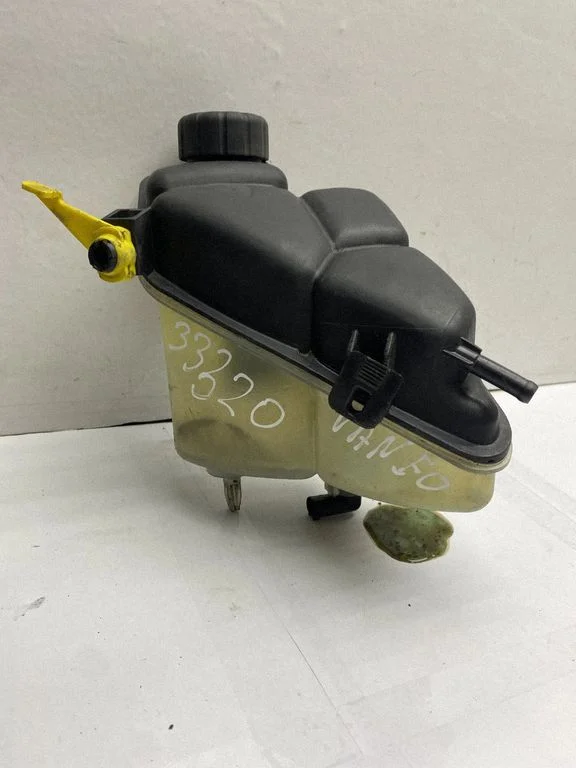 Coolant expansion tank/reservoir 1685000249