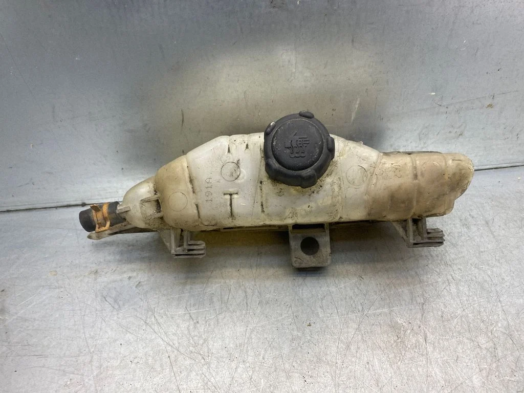 Coolant expansion tank/reservoir – Renault Modus (2004-2007)