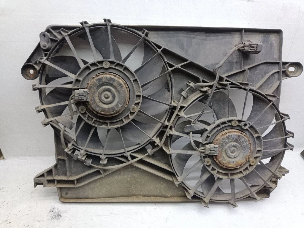 Elektriskais radiatora ventilators 04598514AD