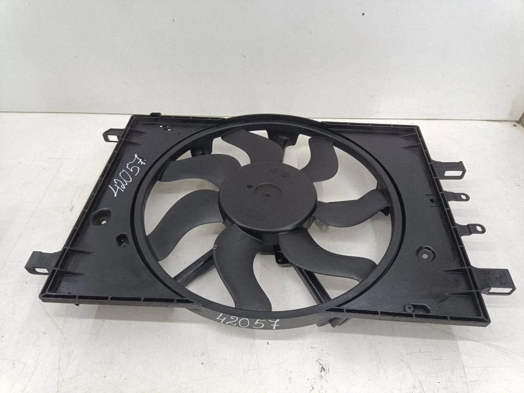 Electric radiator cooling fan T915157