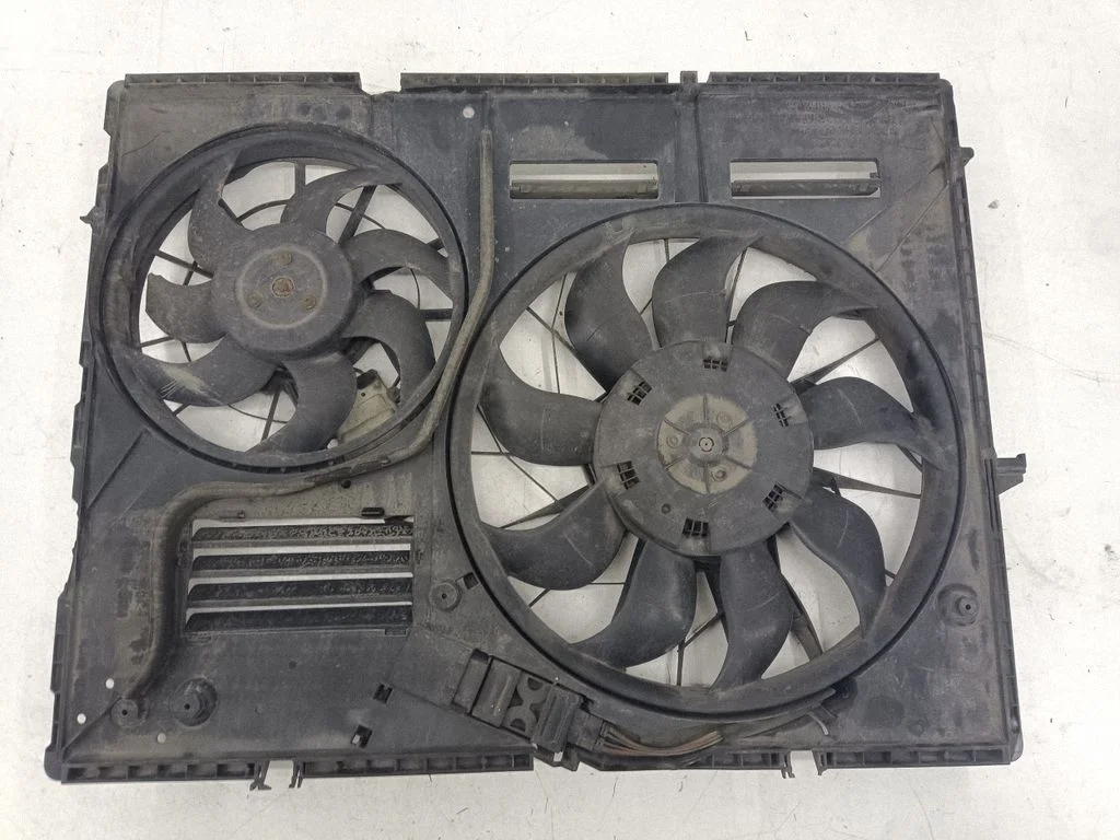 Electric radiator cooling fan 7L0121203B