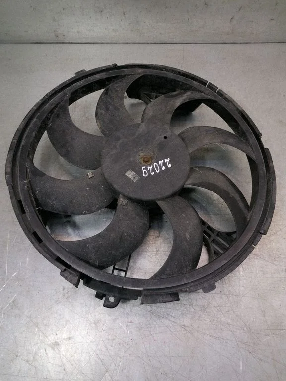 Elektriskais radiatora ventilators 837900800