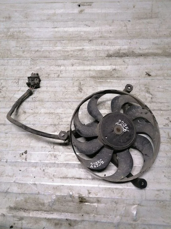 Electric radiator cooling fan 1J0121206D