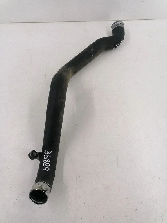 Intercooler hose/pipe