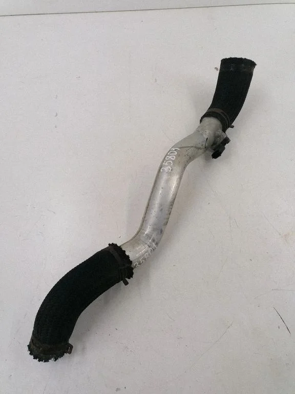 Intercooler hose/pipe