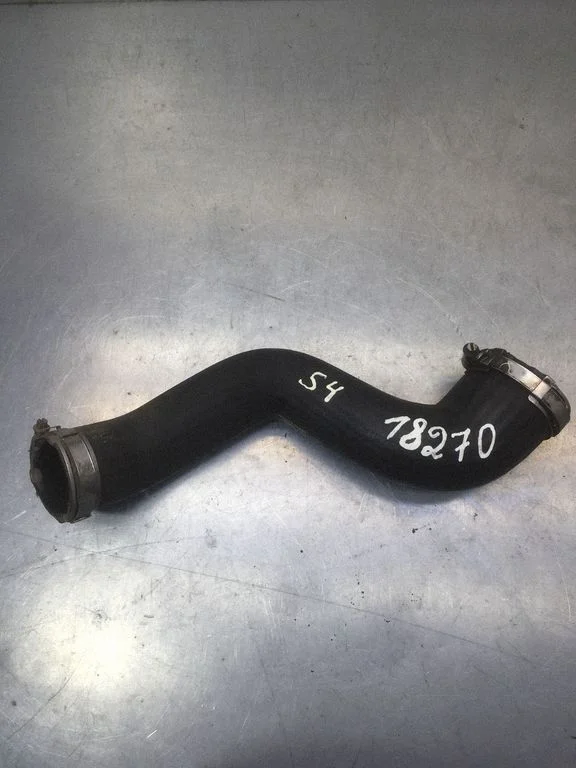 Intercooler hose/pipe 8E0145737Q