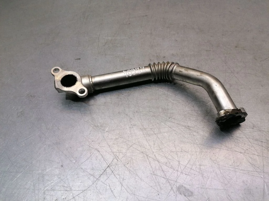 Vahejahuti voolik (-ud)/ toru (-d) – Toyota Auris 150 (2006-2012)