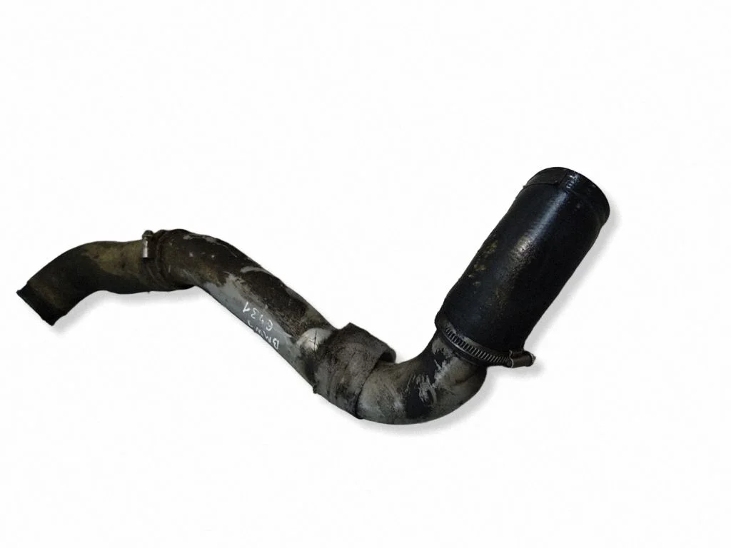 Intercooler hose/pipe